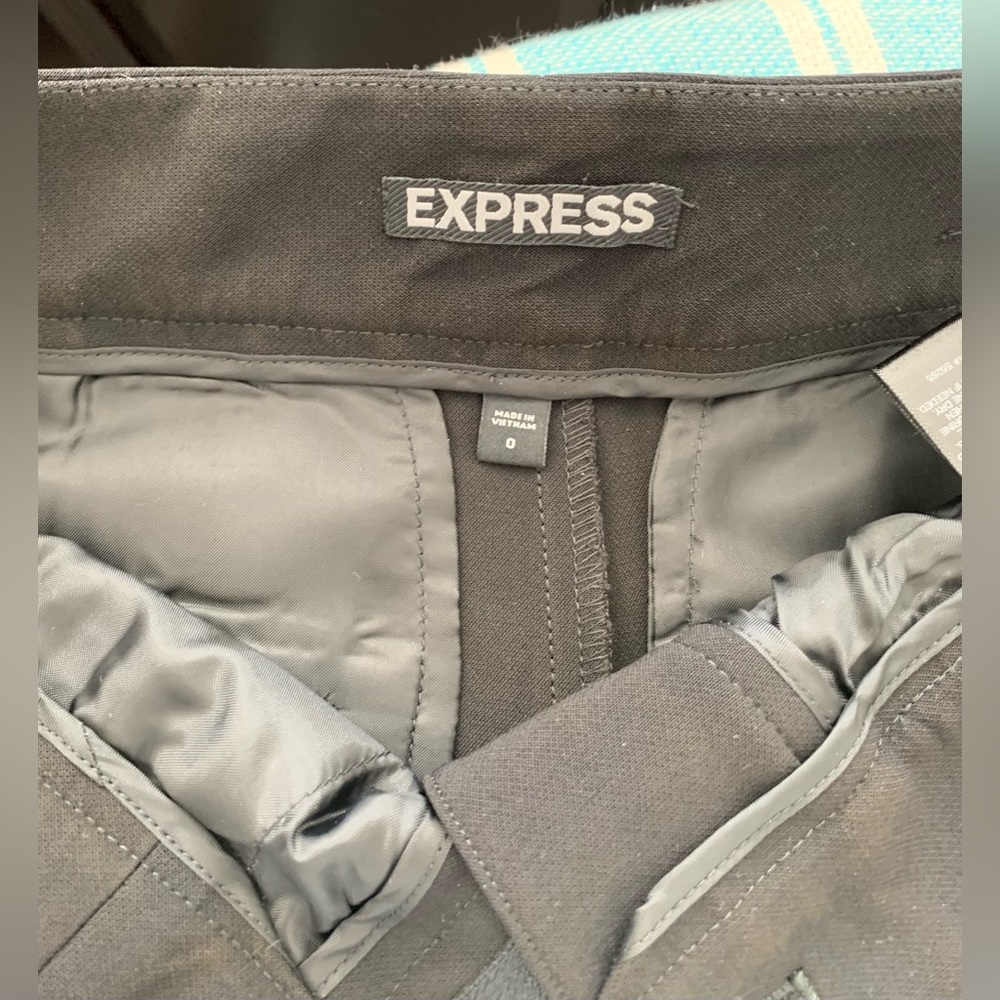Express - Picture 5 of 6